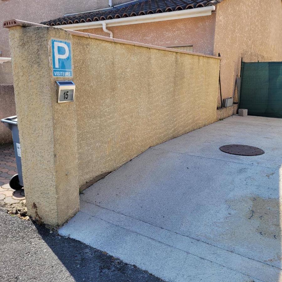 Appartement Agreable Et Spacieux Ensoleille Valros Εξωτερικό φωτογραφία